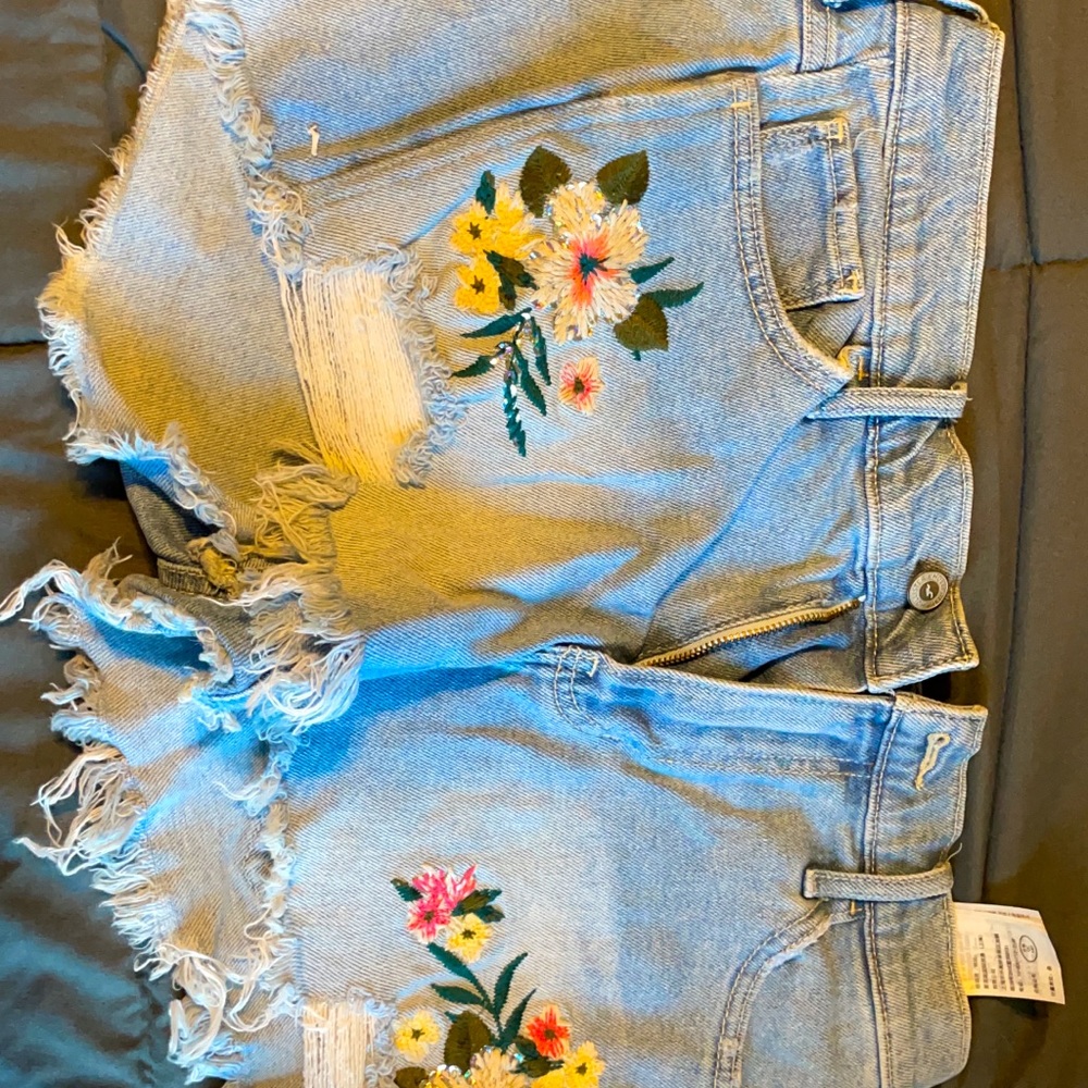 Hollister shorts